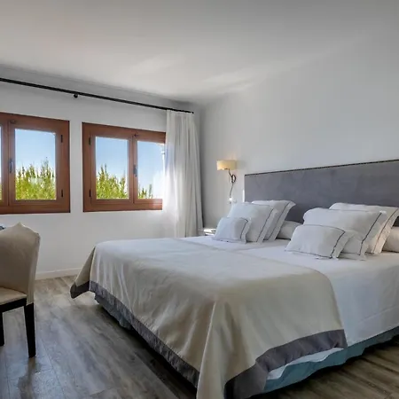 Готель Hoposa Bahia 3*